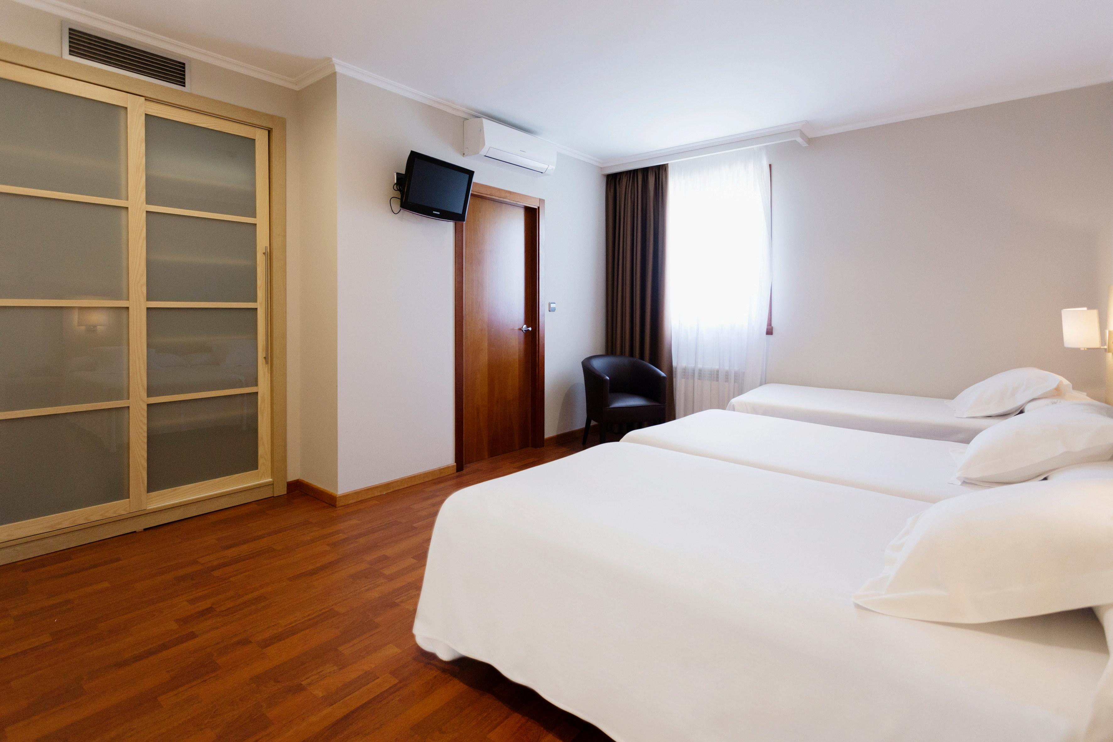 Hotel Valencia Ferrol Ngoại thất bức ảnh