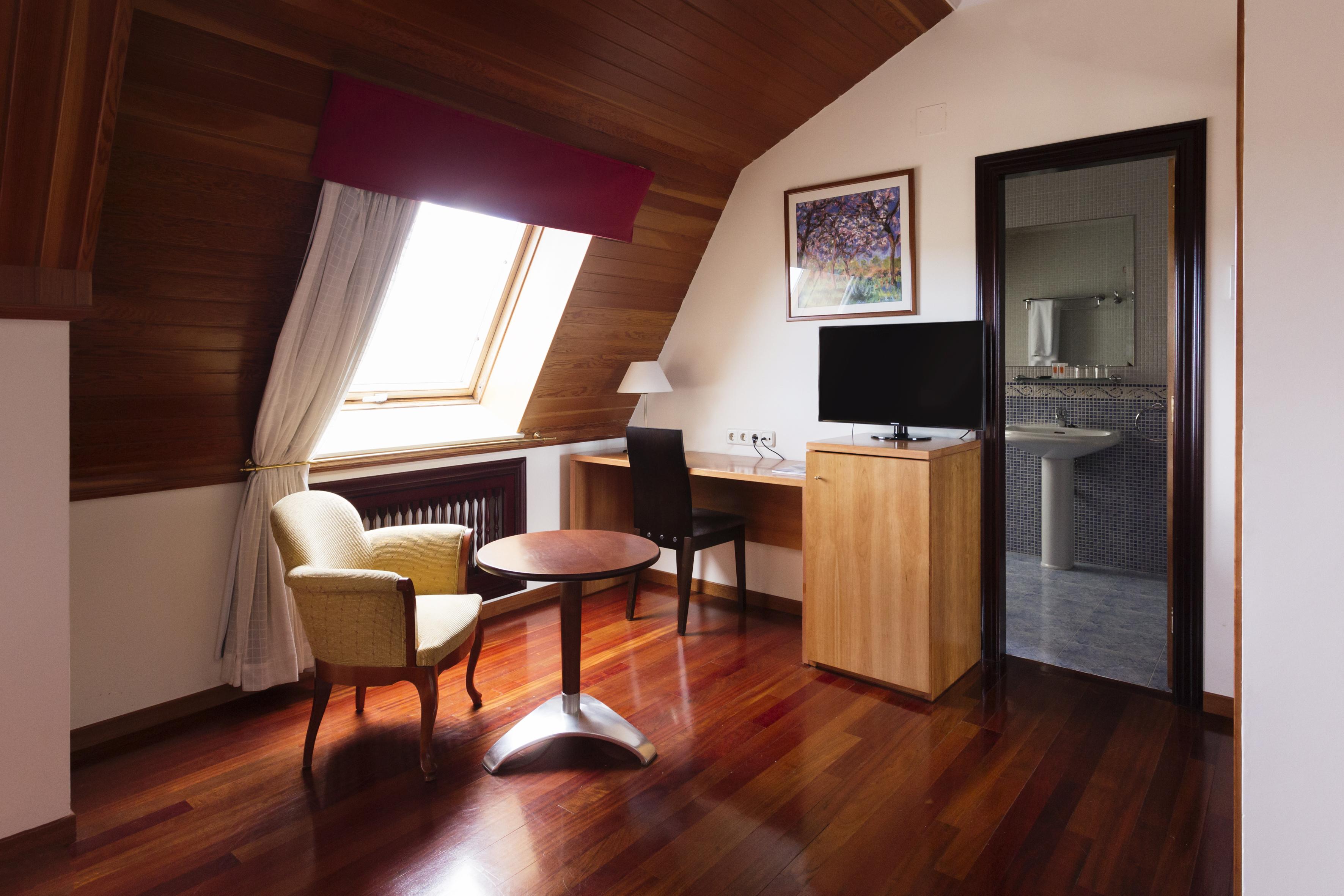 Hotel Valencia Ferrol Ngoại thất bức ảnh