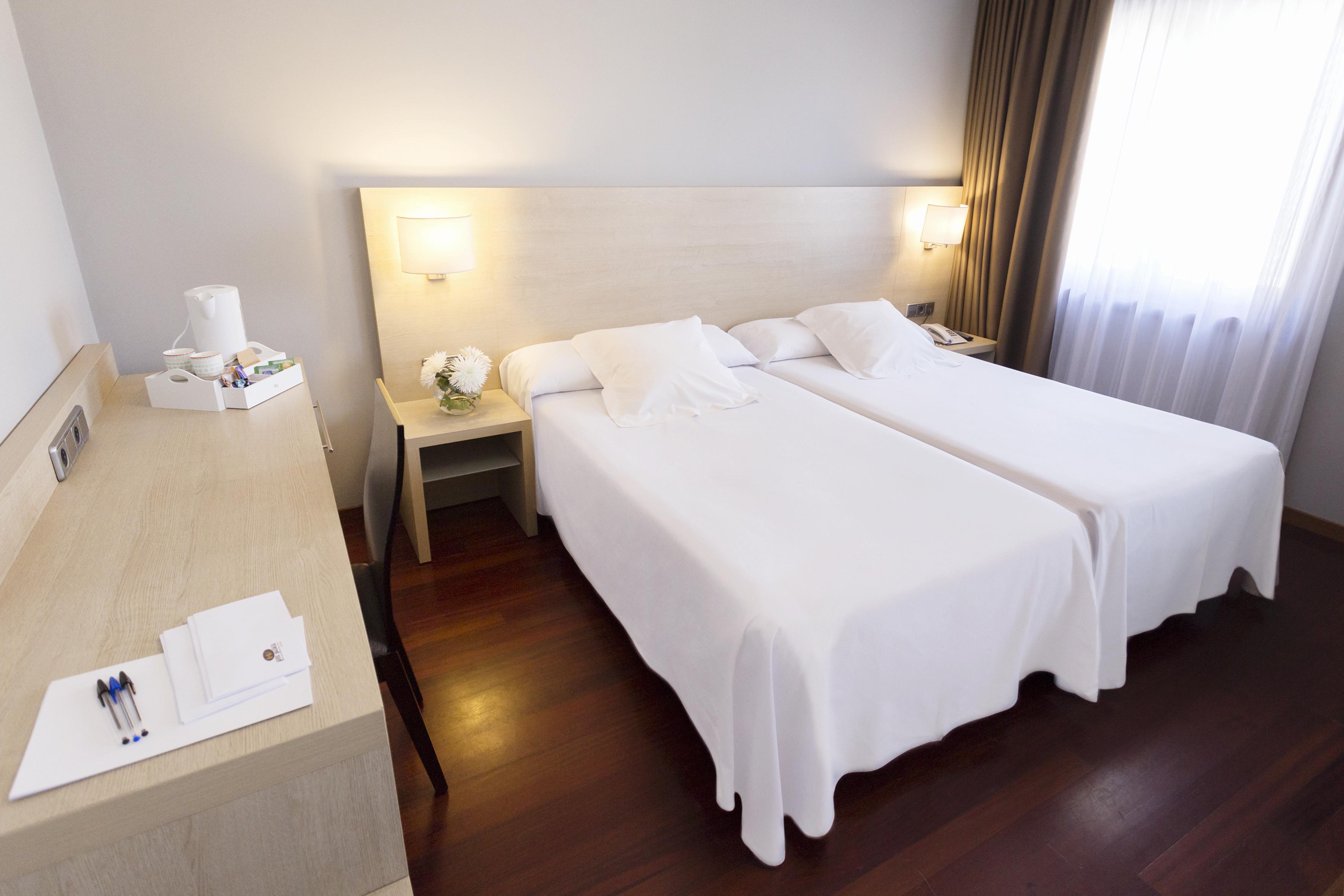 Hotel Valencia Ferrol Ngoại thất bức ảnh